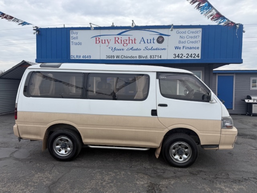 1995 TOYOTA HIACE