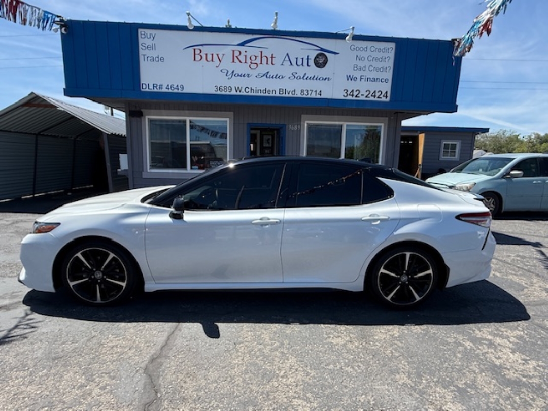 2019 Toyota Camry XSE
